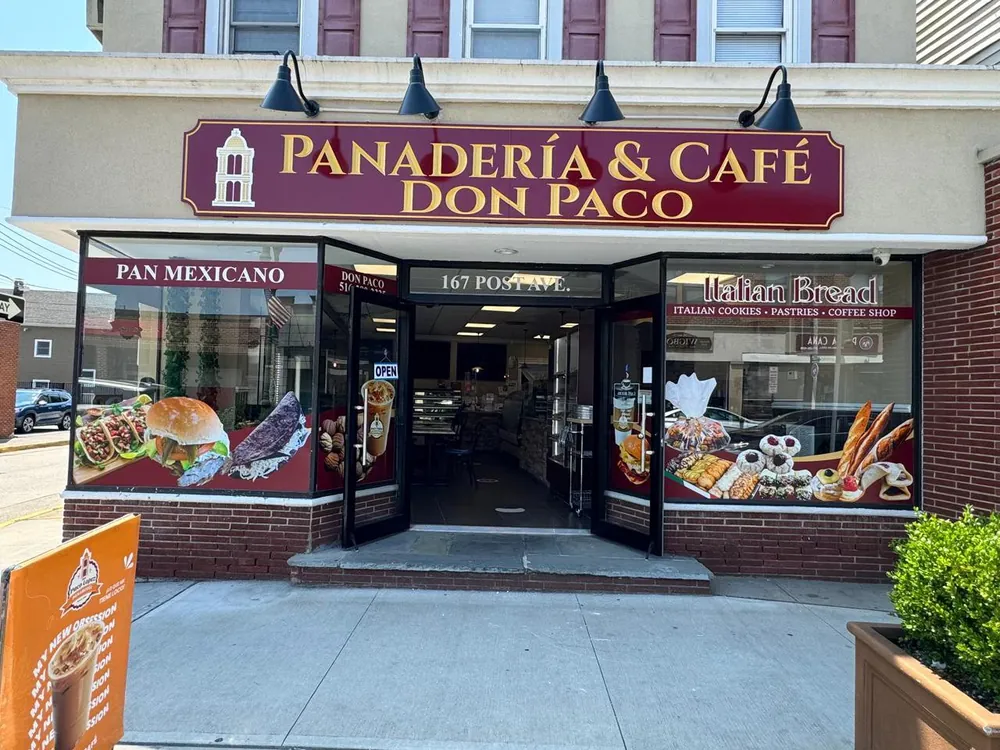 Panadería & Café Don Paco storefront in Westbury, Long Island